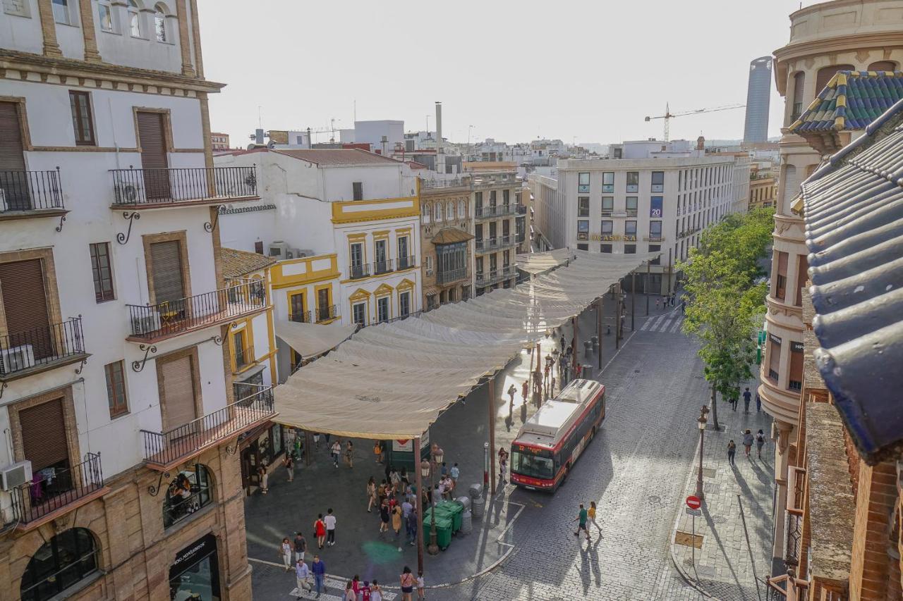 Sevilla Deluxe Suites Exterior photo